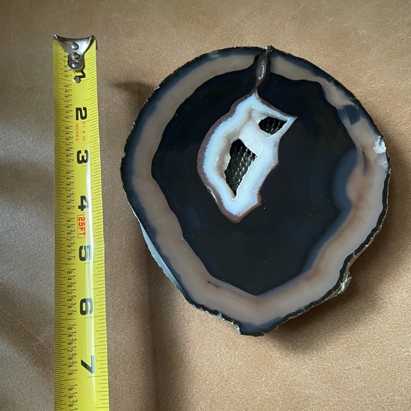 Large Agate stone home decor - Picture 5 of 7